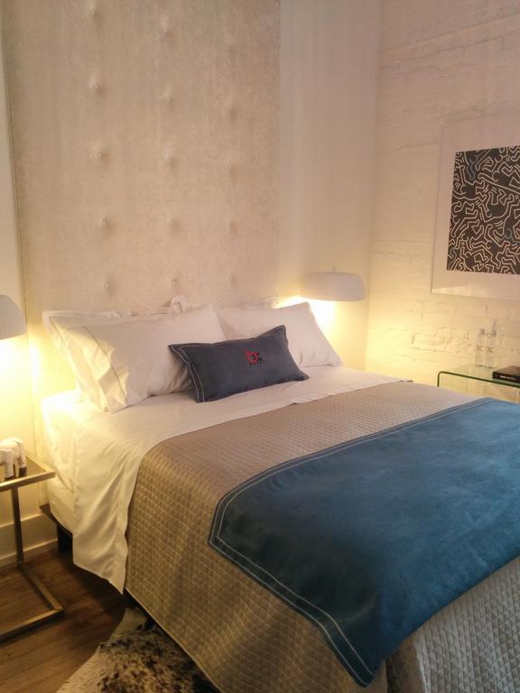 Baystreet Hotel/Motel Toronto Room photo